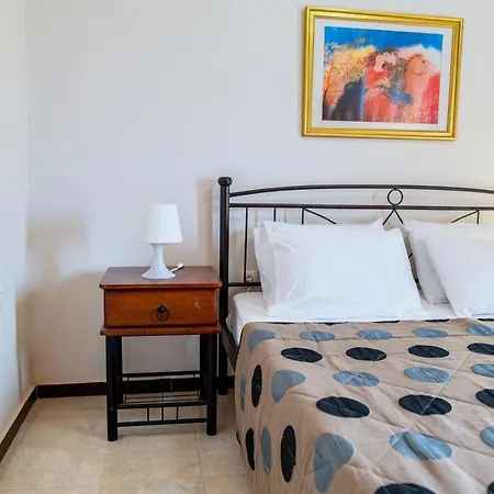 Nikitas 2bd 1st Floor