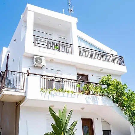 Nikitas 2bd 1st Floor Apartmán