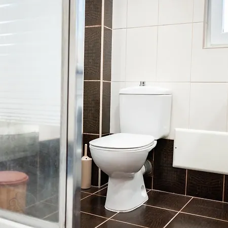 Nikitas 2bd 1st Floor 아파트 코스 타운