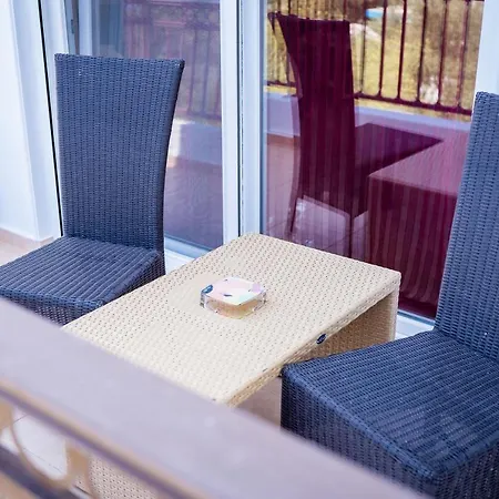Nikitas 2bd 1st Floor * 코스 타운