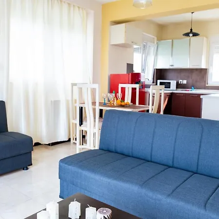 Nikitas 2bd 1st Floor 아파트 코스 타운