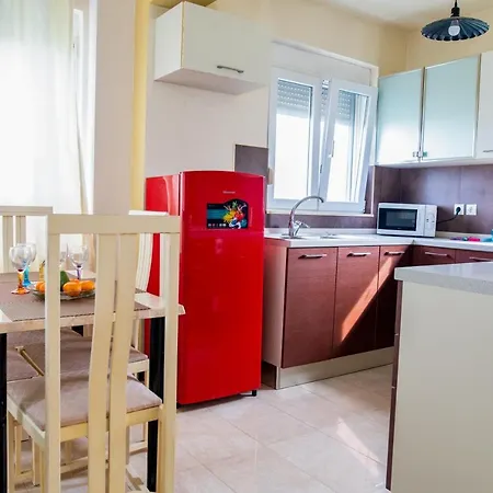 아파트 Nikitas 2bd 1st Floor