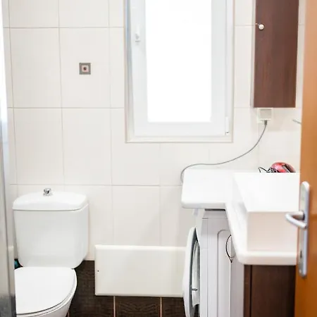 Nikitas 2bd 1st Floor 아파트